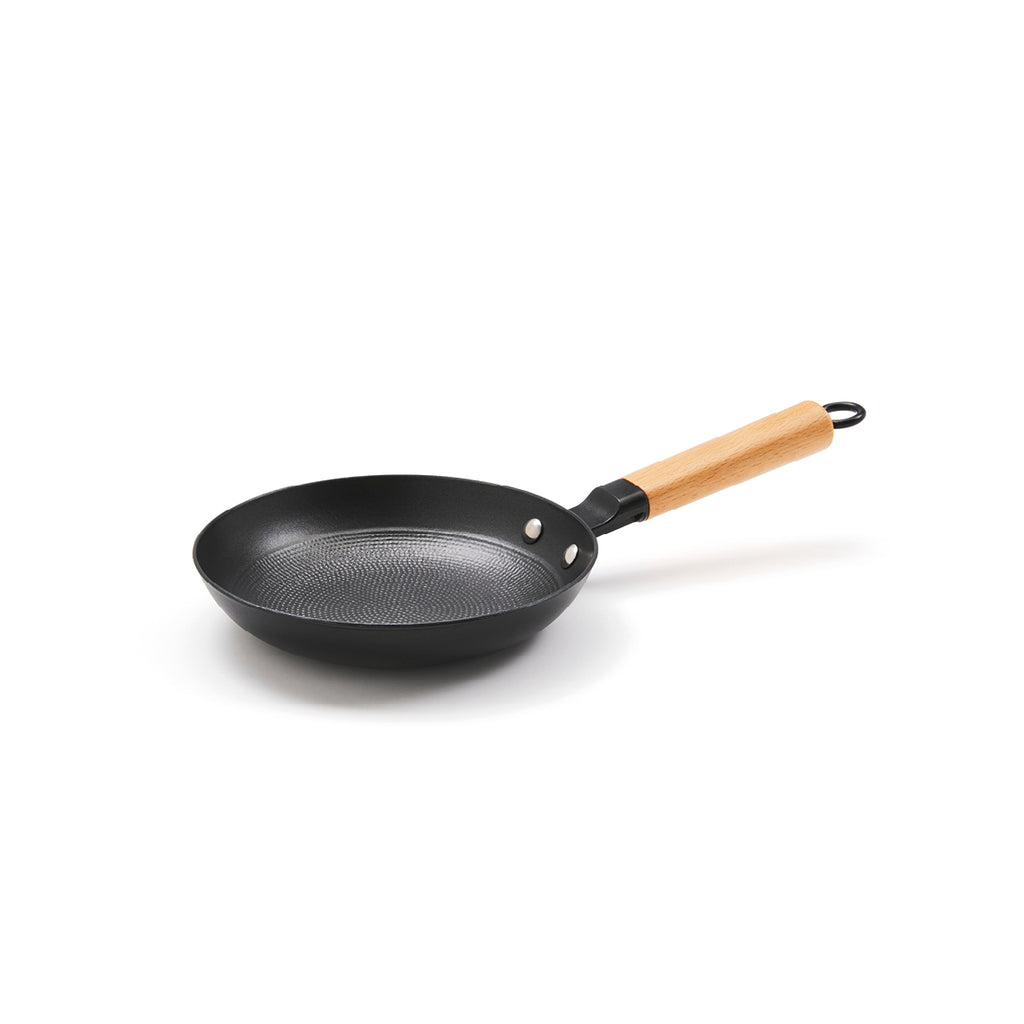 Qulinart cast iron lightweight skillet with non-stick honeycomb structure - 20 cm