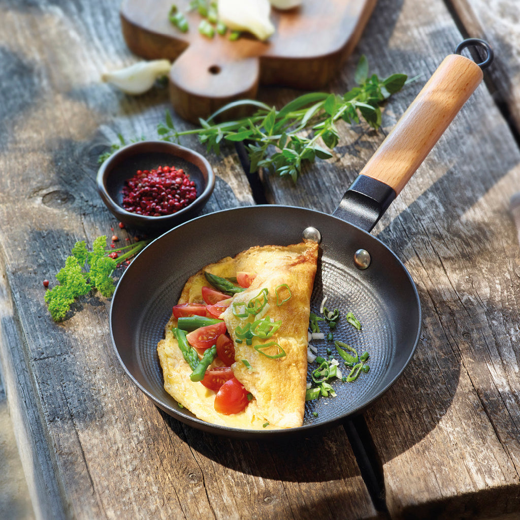Honeycomb cast iron frypan - Red