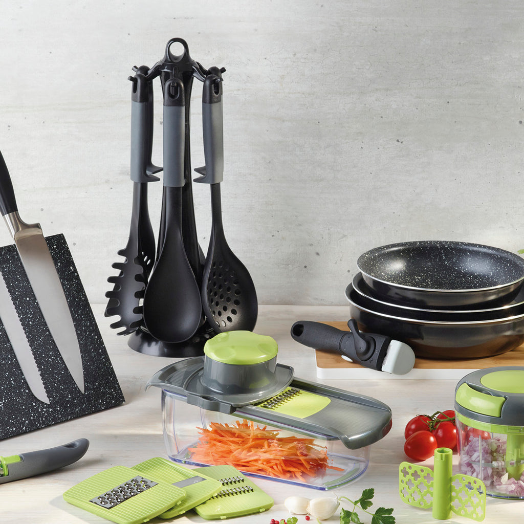 Set of 6 nylon utensils with PP stand