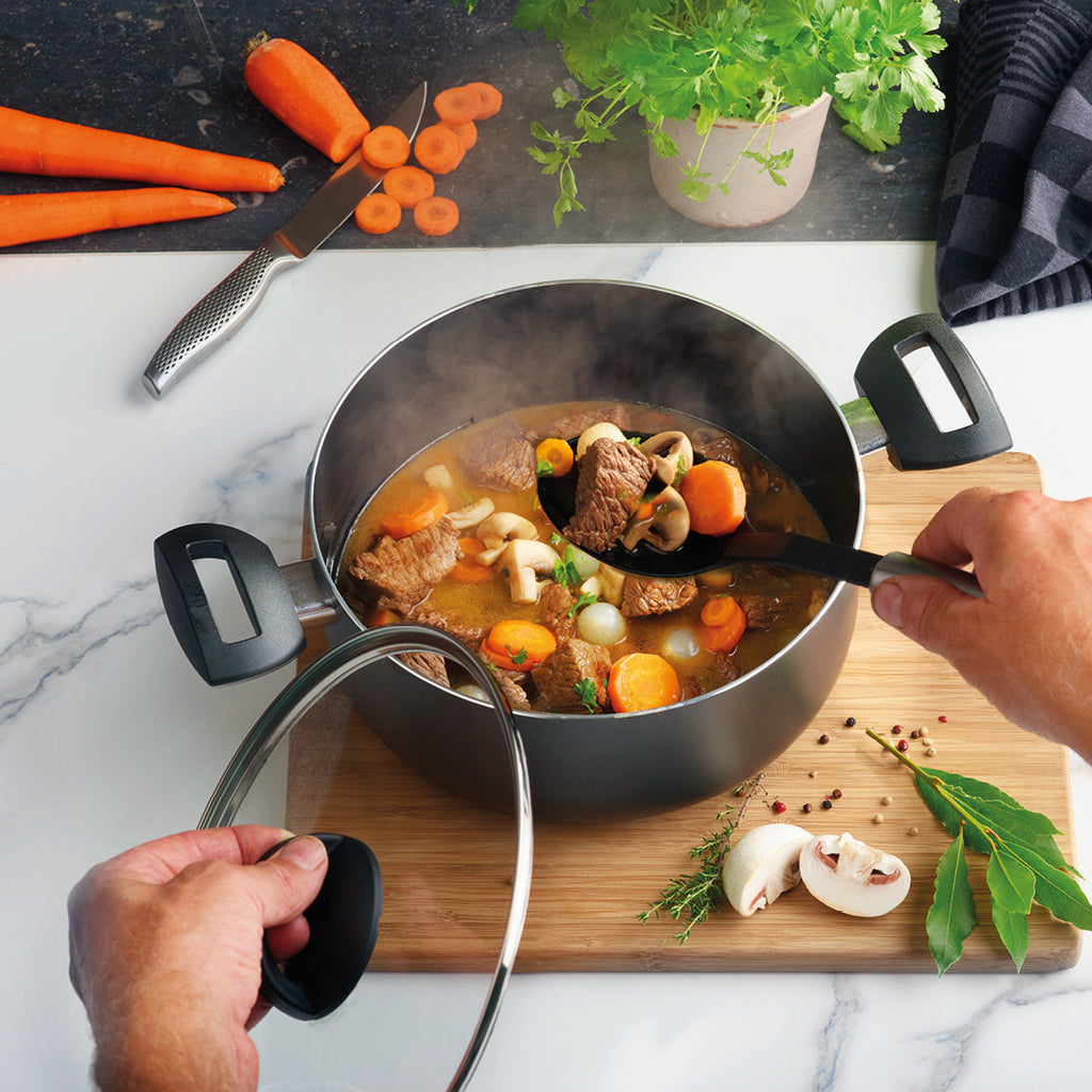 Set of 2 pots with lid Carbone Pro - ultra resistant and non-stick - aluminum - Black