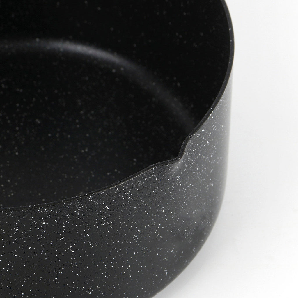 Set of 2 fry pans 22/26 cm + 1 sauce pan with lid 16 cm + 1 casserole 24 cm in aluminium granite - Black marble